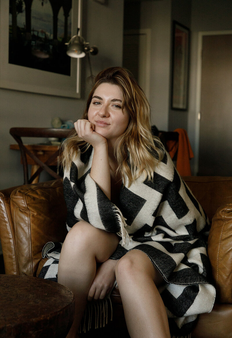 Ариана, 62 года, 1 размер груди